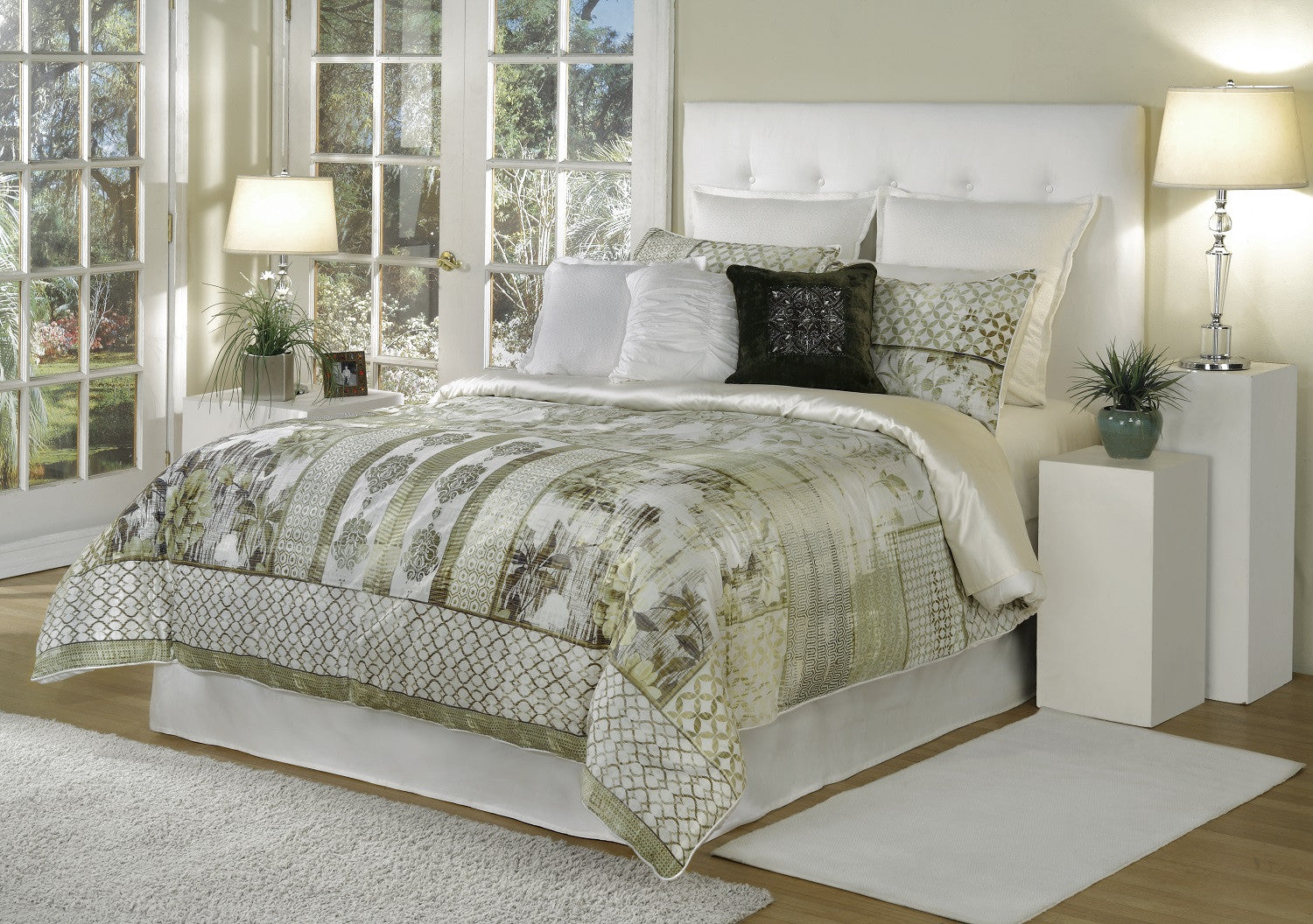 bed INC Quinn Beige Collection
